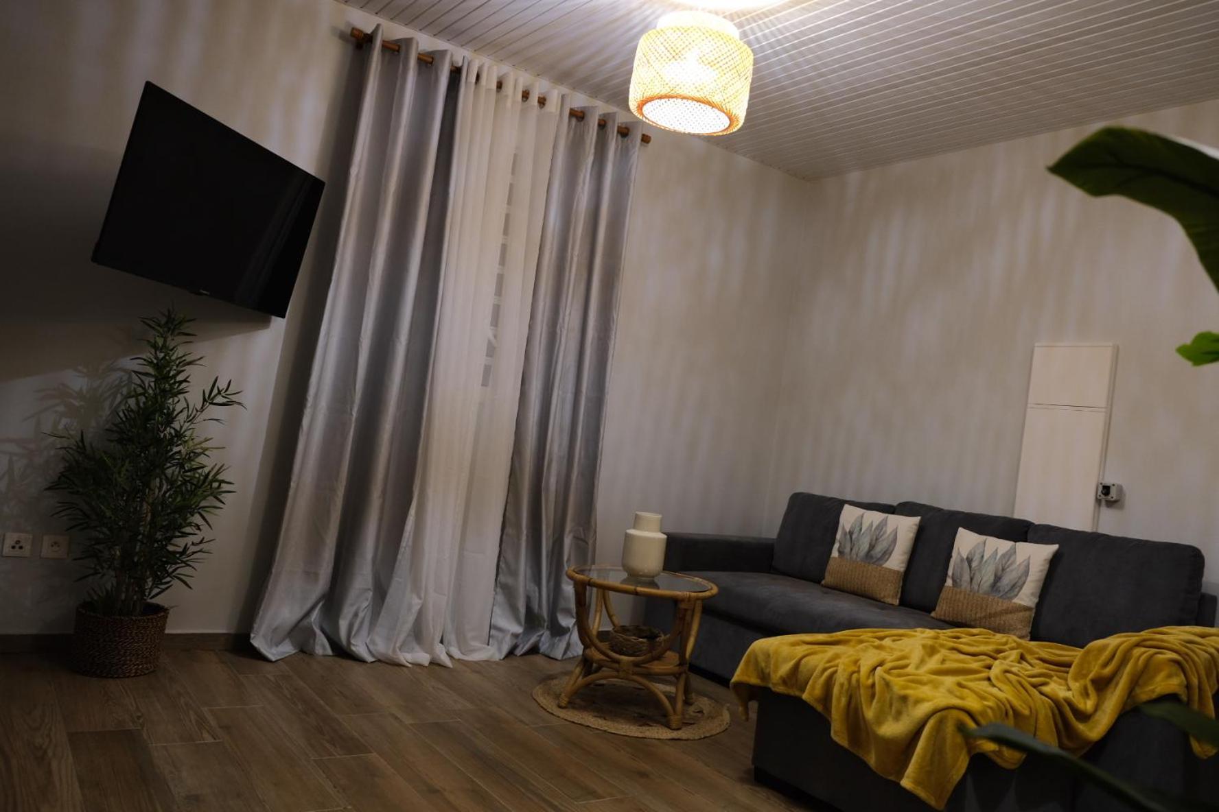 Residence Terre Et Passion Ducos Exterior photo
